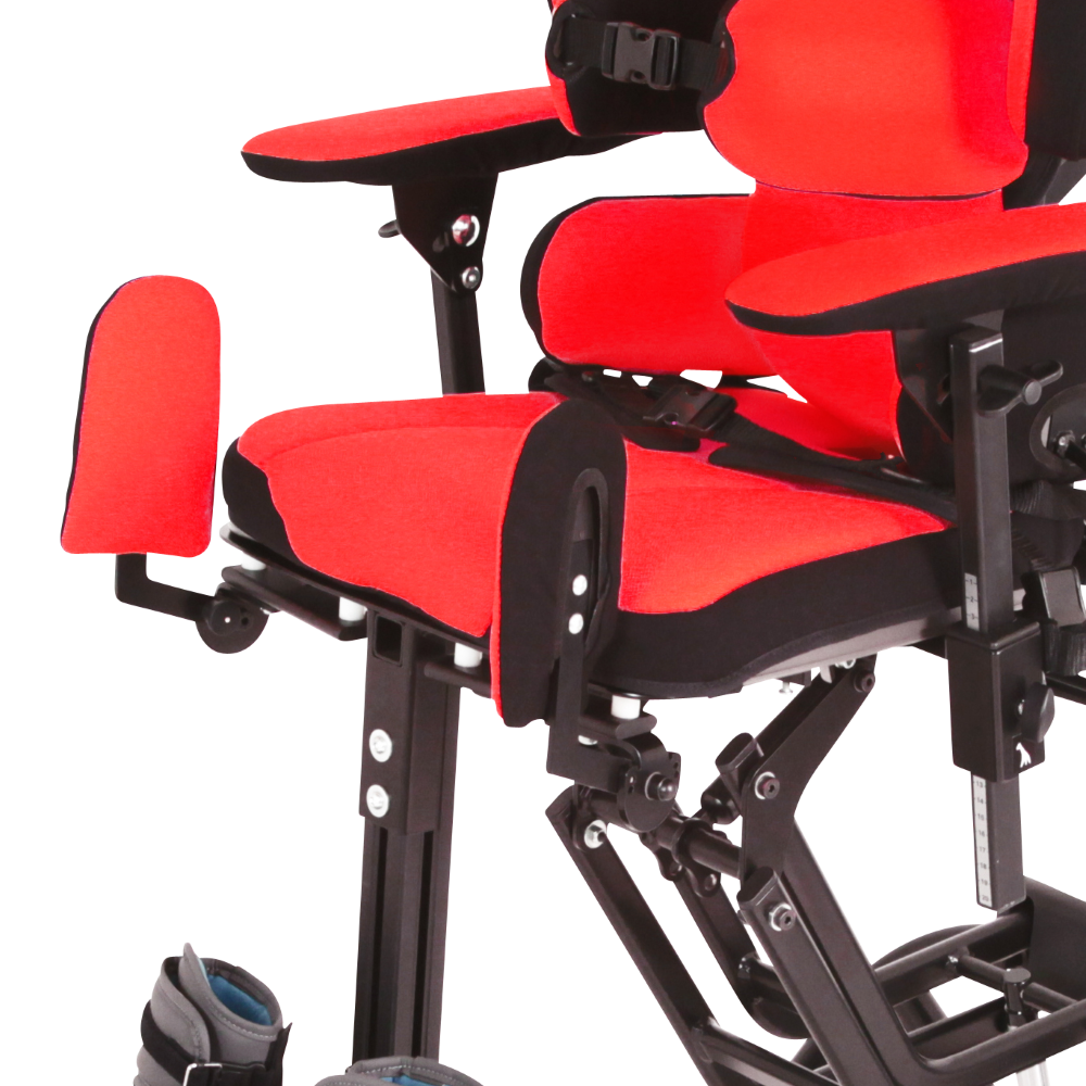 Generic manual wheelchair icon, annotated with a red arrow to indicate seat depth.