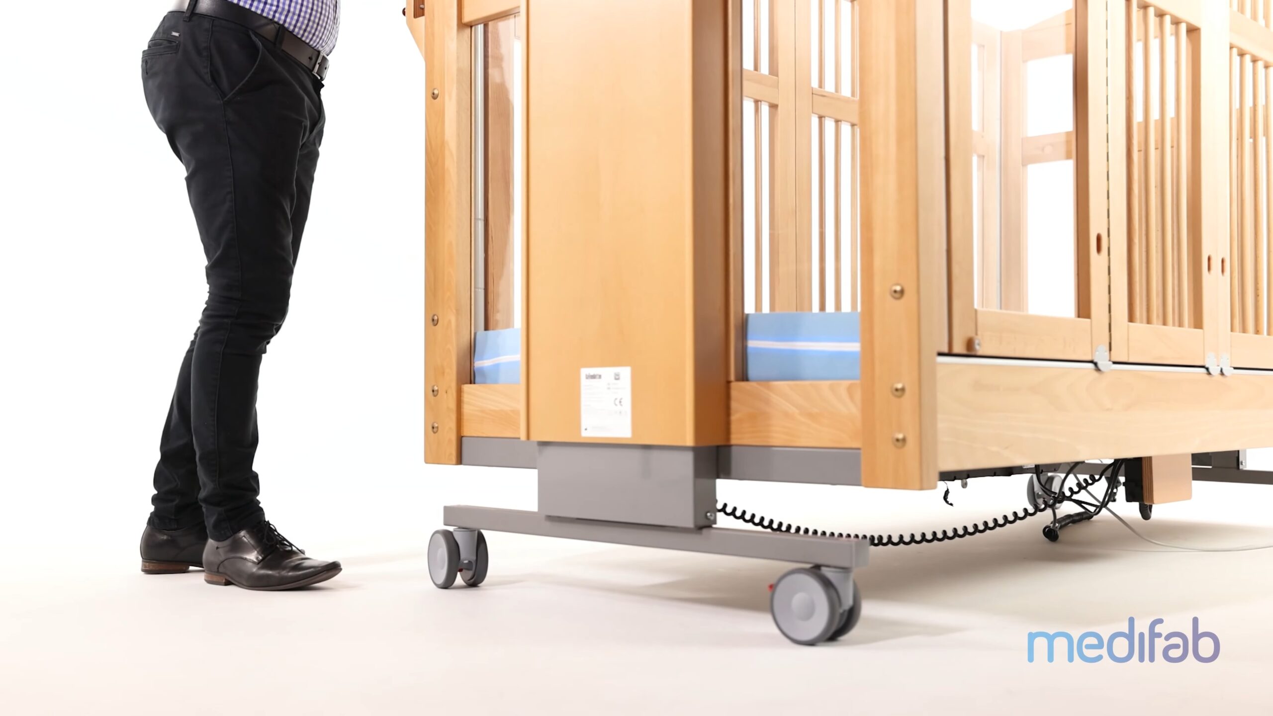 How easy is it to move a genie bed? Video