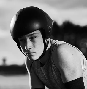 Jaden Movold is a paralympic wheel-chair racer.