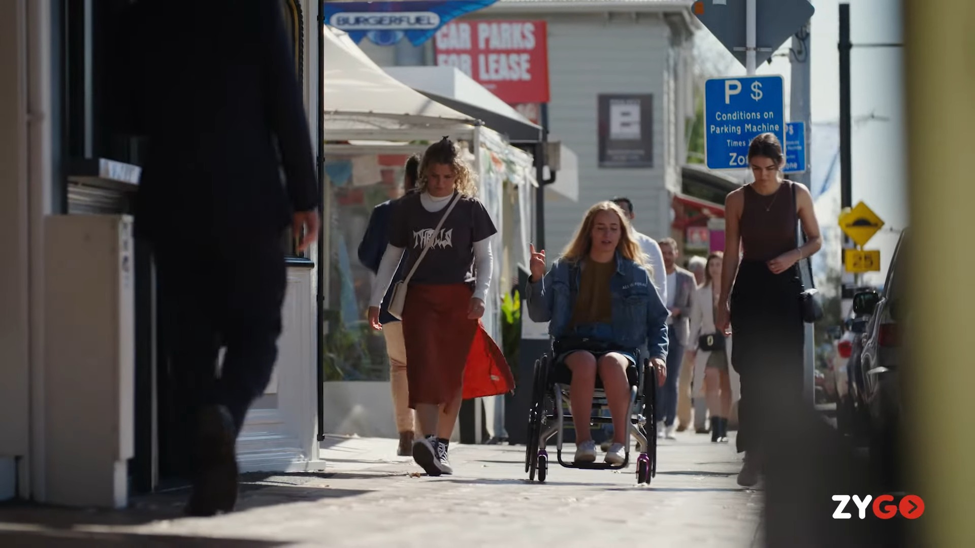 Pieta - I can go anywhere, easily video.
