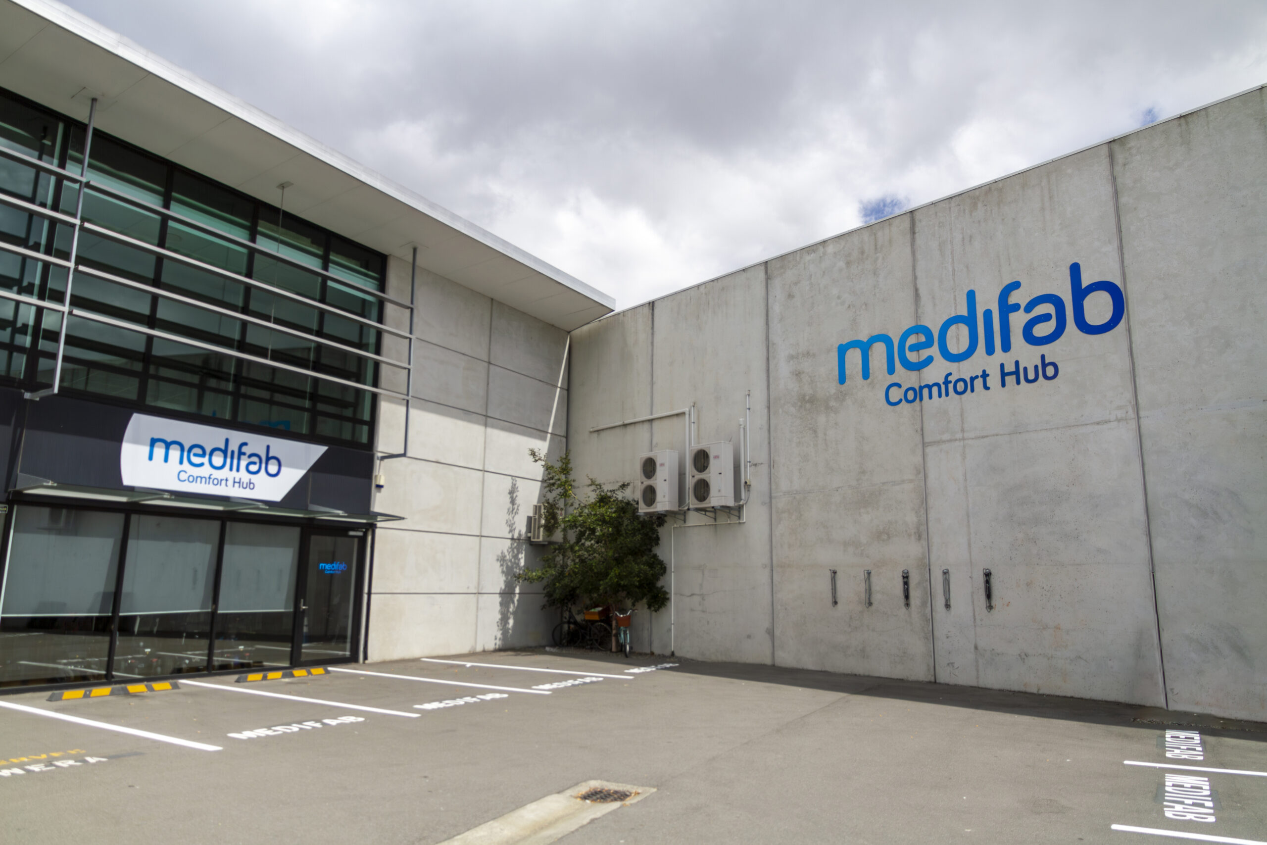 Medifab Comfort Hub.